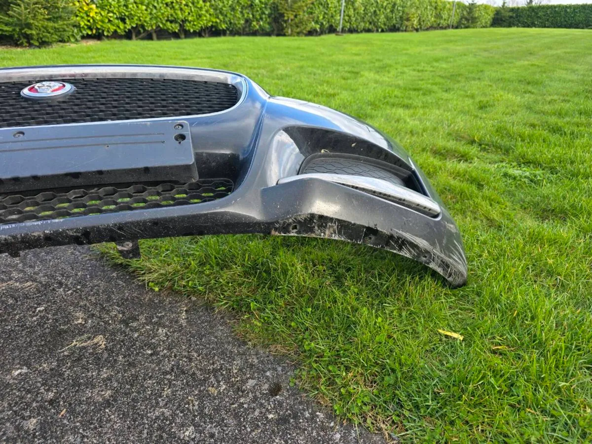 2018 jaguar xf x260 front - Image 1