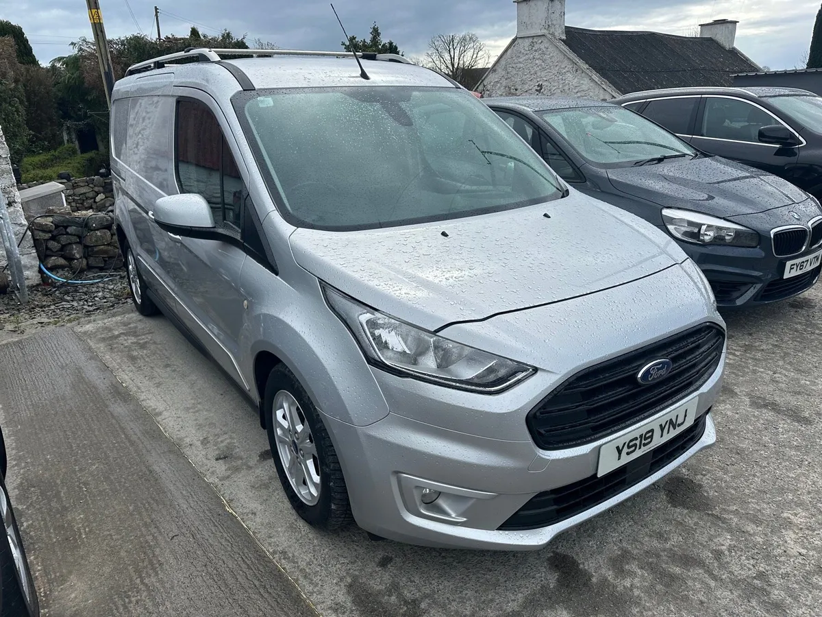 2019 Ford Connect 1.5d EcoBlue 120ps LTD VAN AUTO - Image 2