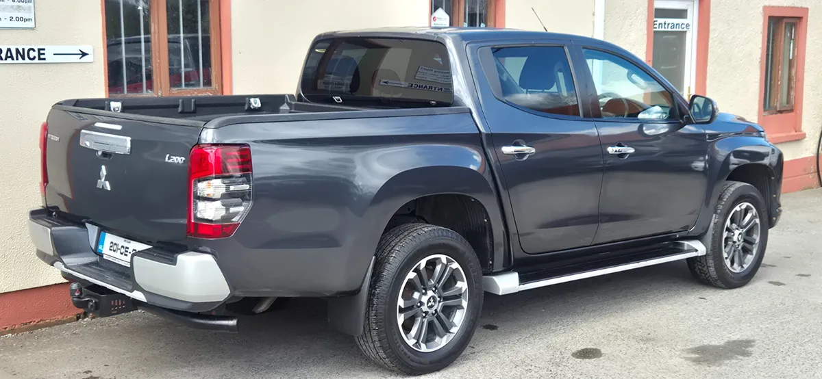 Mitsubishi L200 2020 Manual - Image 4