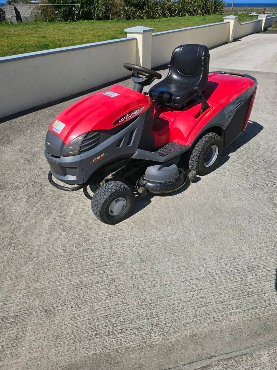 Castlegarden ride on mower - Image 2
