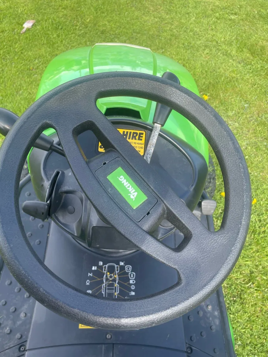 Ride on lawnmower - Image 3