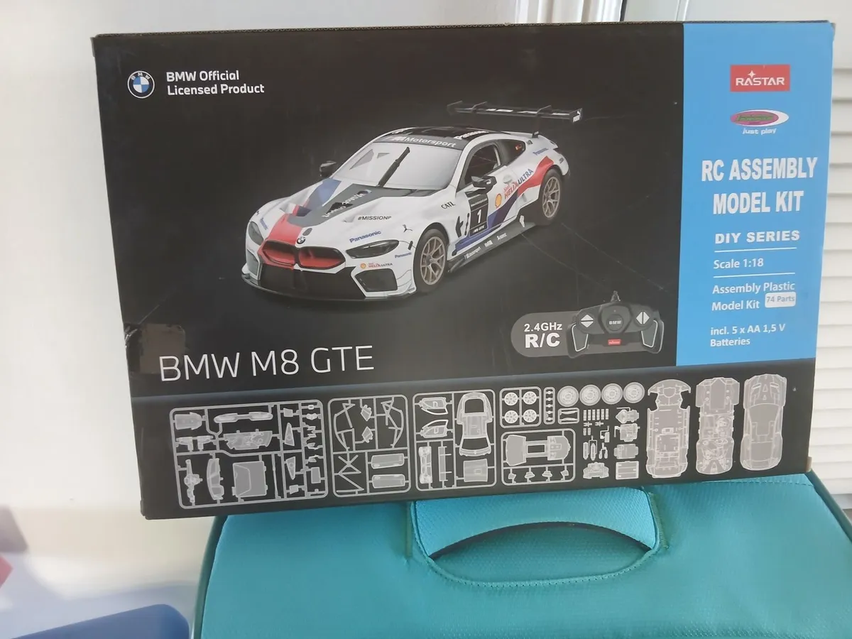 bmw m8 gte remote controlled car(unopened)