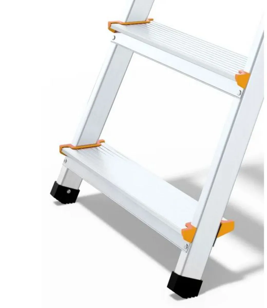 PRO Aluminum Ladder with 8-Step Shelf - Image 2