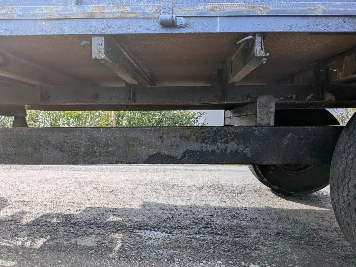 Tipping trailer - Image 4