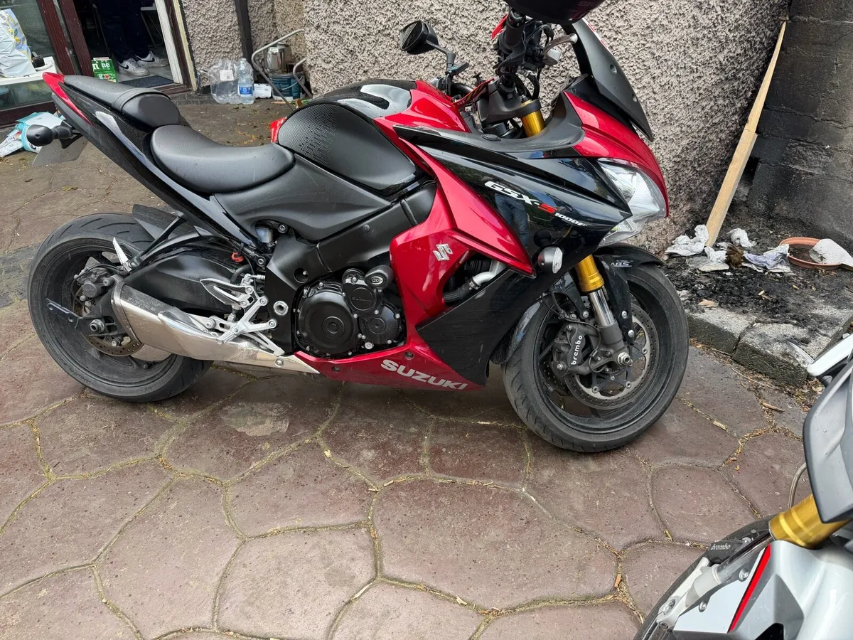 Suzuki GSX-S1000F - Image 1
