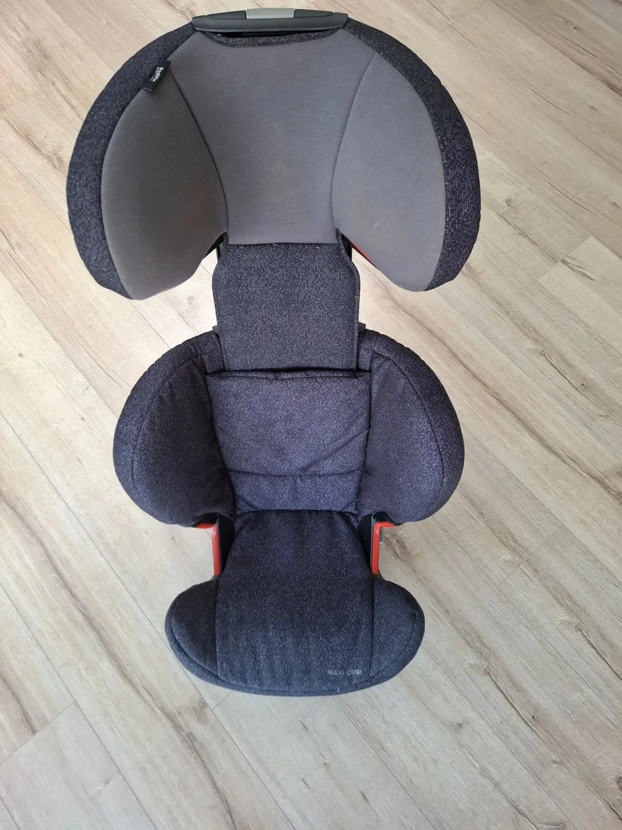 Maxi Cosi RodiFix Car Seat (IsoFix)
