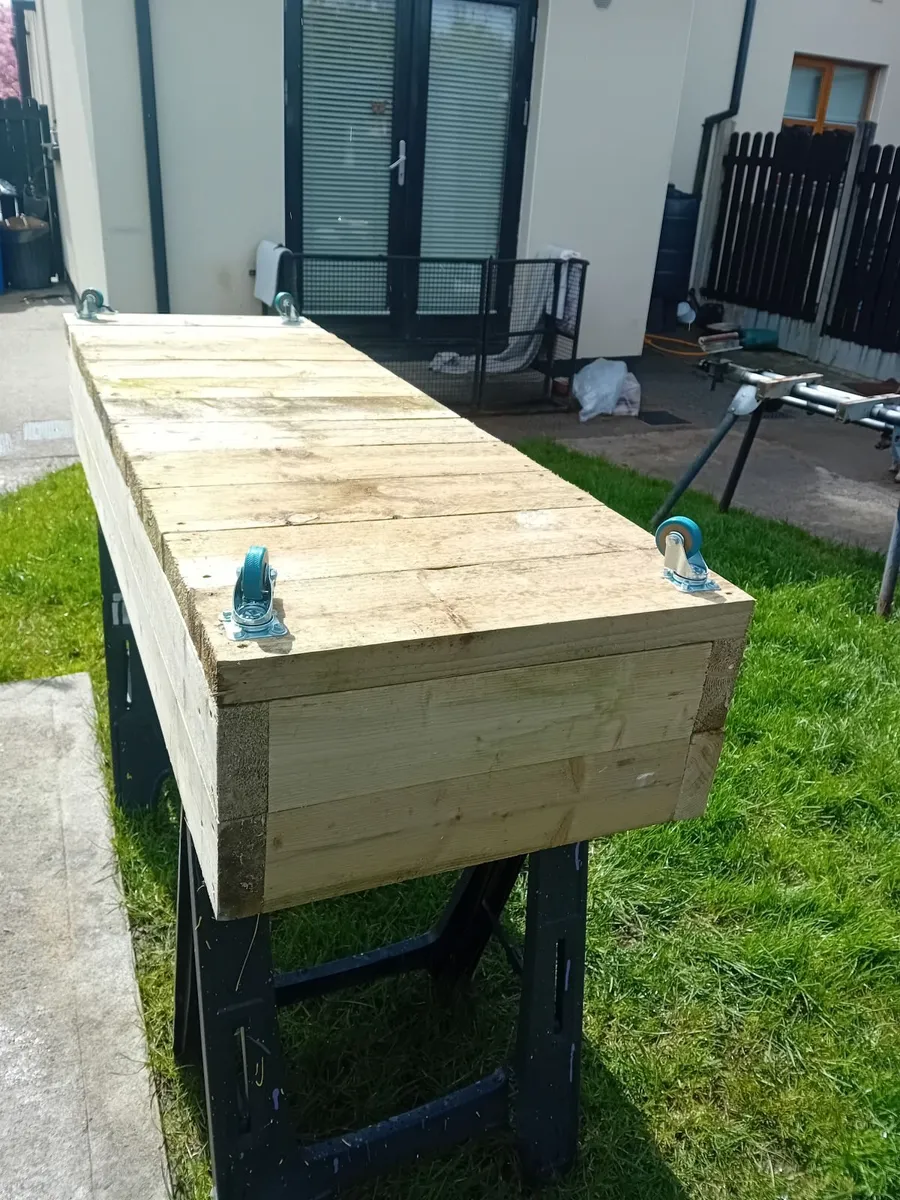 Garden planters - Image 2