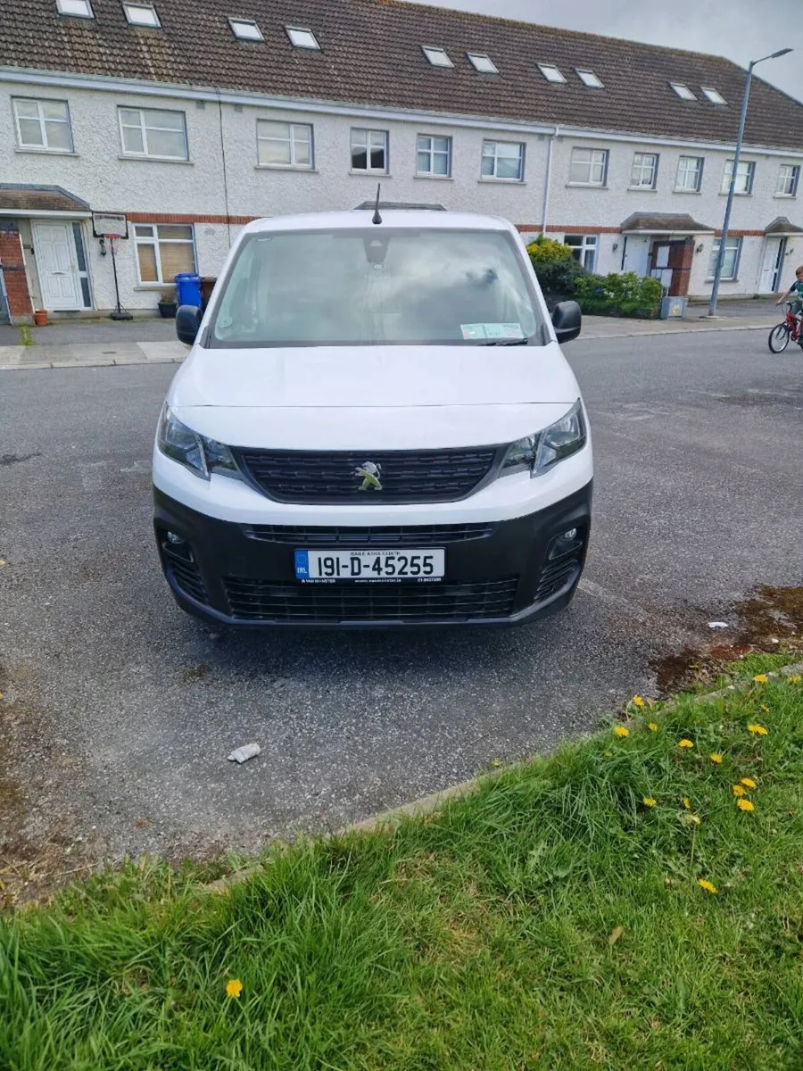 Peugeot Partner Prof Plus - Image 1