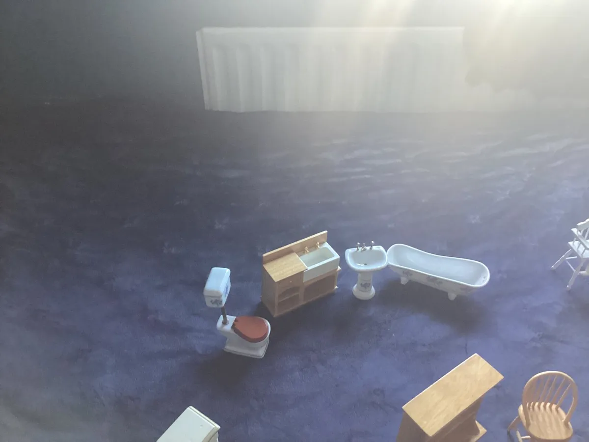 Antique dolls house furniture - Image 2