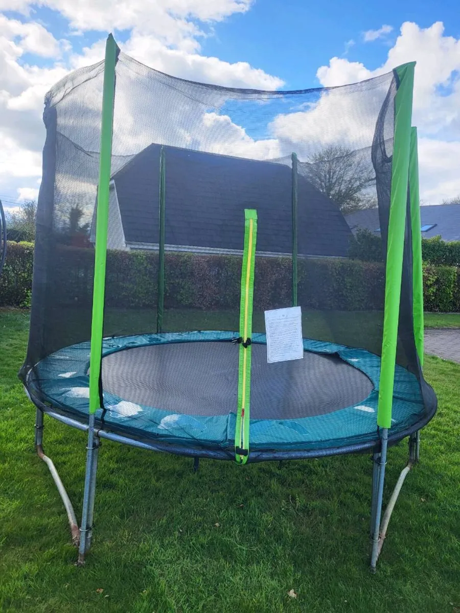 Trampoline 9ft 6 - Image 1