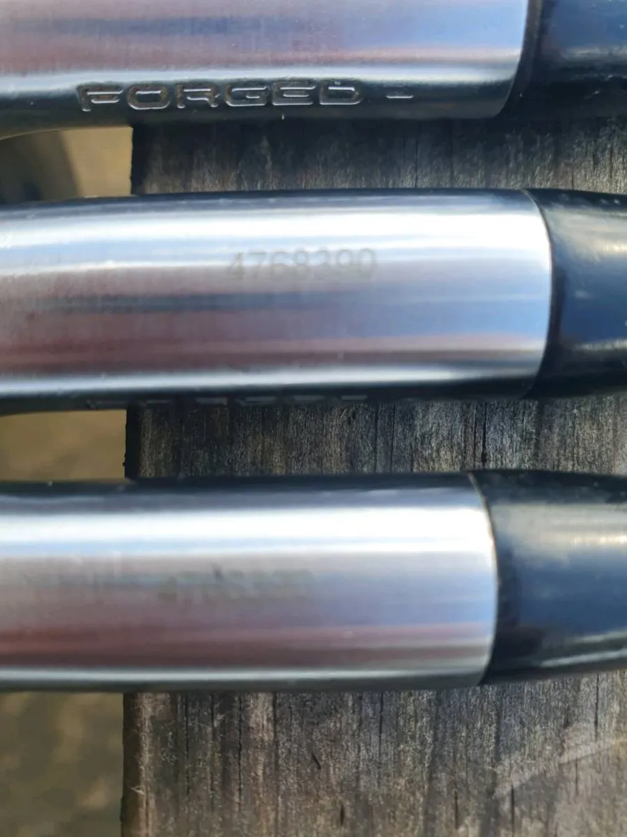 Titleist forged t100s irons - Image 4