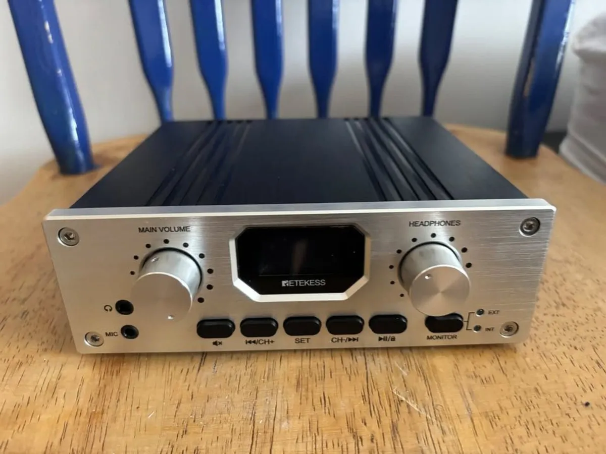 FM Broadcast Transmitter for Translation - Image 1