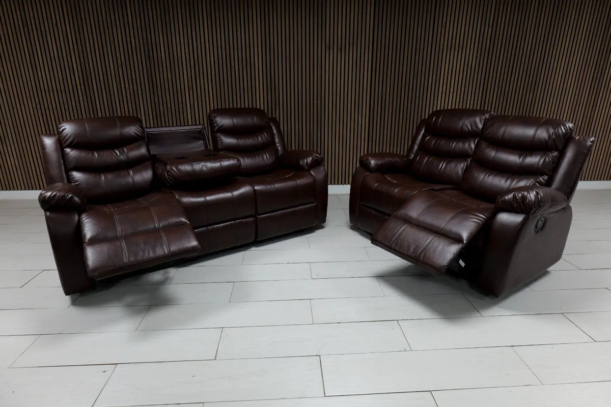 3+2 Cream & Brown Leather Recliner Sofa Set - Image 1