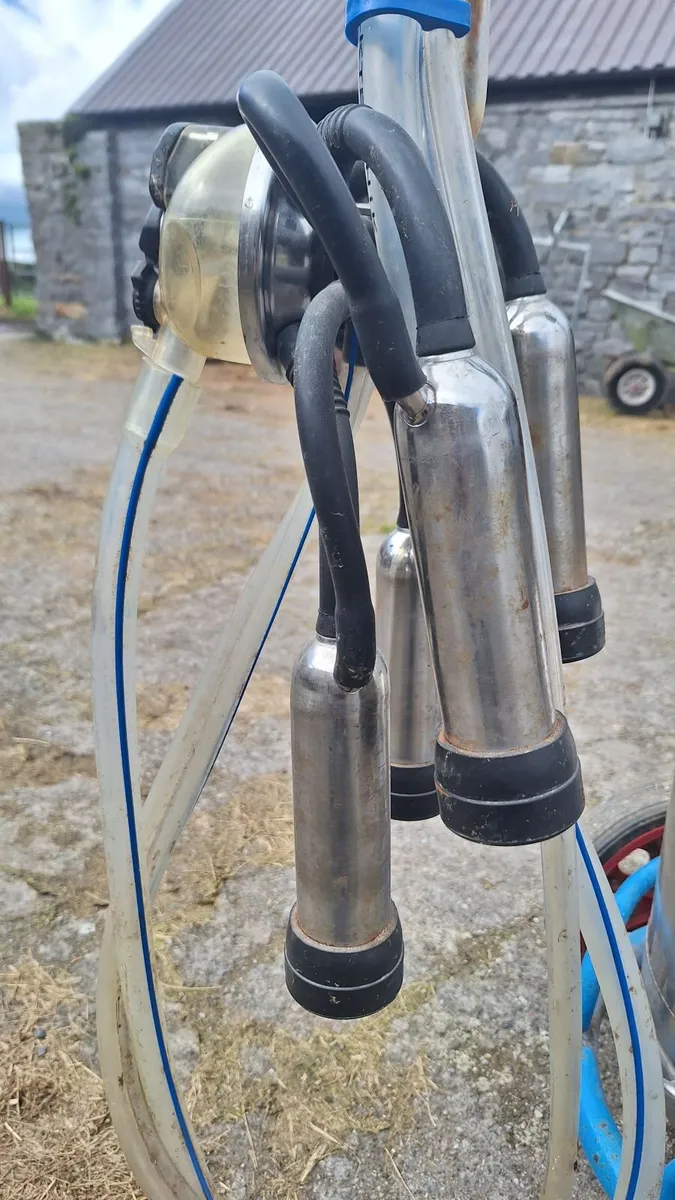 Portable Milking machine - Image 3