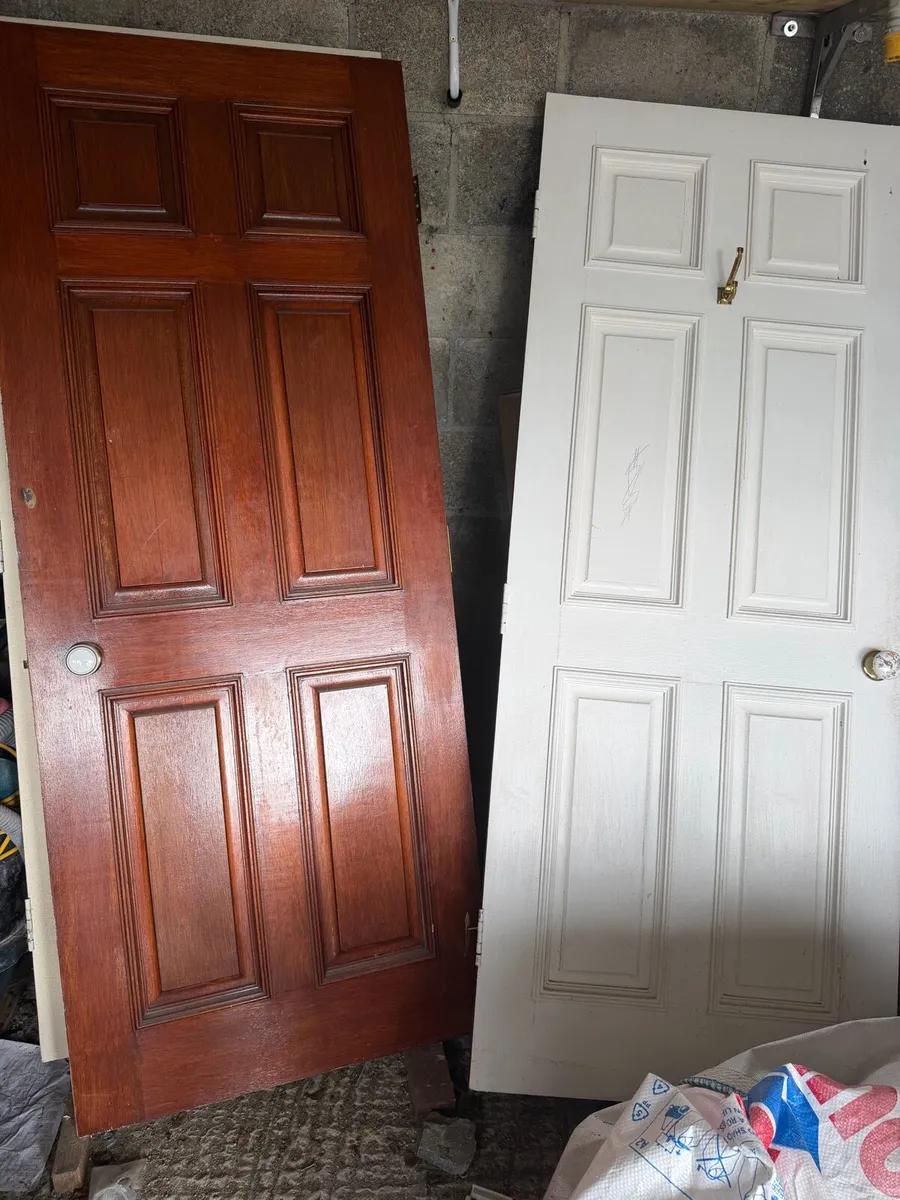 Internal wooden wooden doors. - Image 3