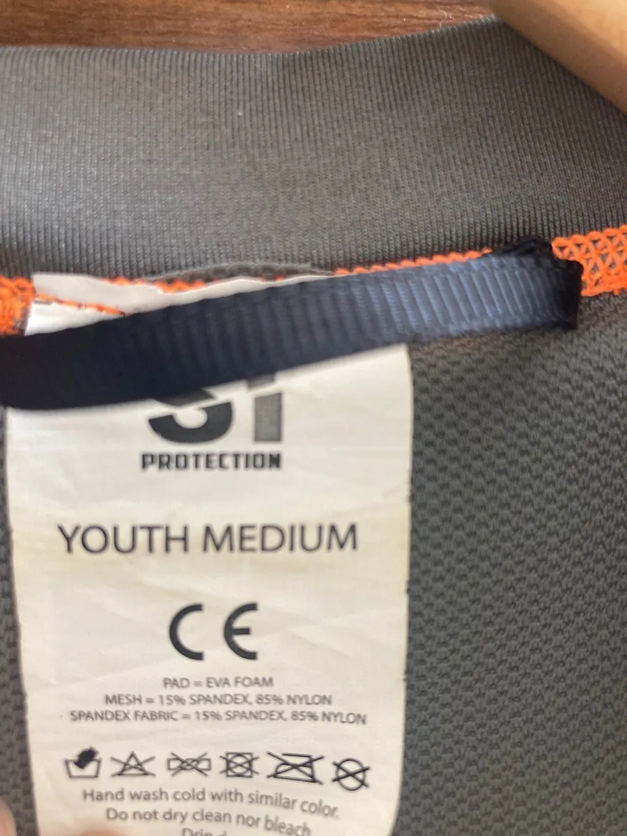 AS NEW - BMX Body Armour - S1 Defense Pro 2 - Image 4