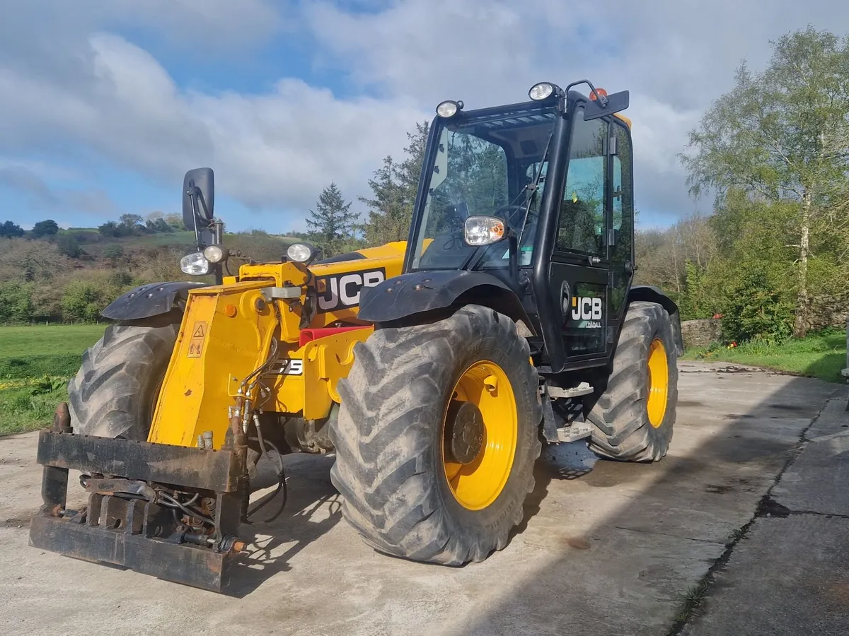 JCB 526-56 AGRI-PLUS  2019   3969HRS - Image 3