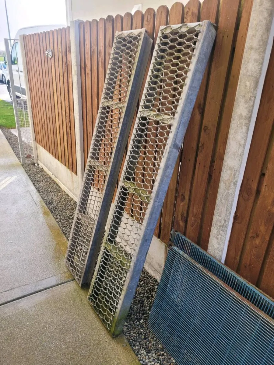 6ft Heavy Duty Galvanised Loading Ramps - Image 1