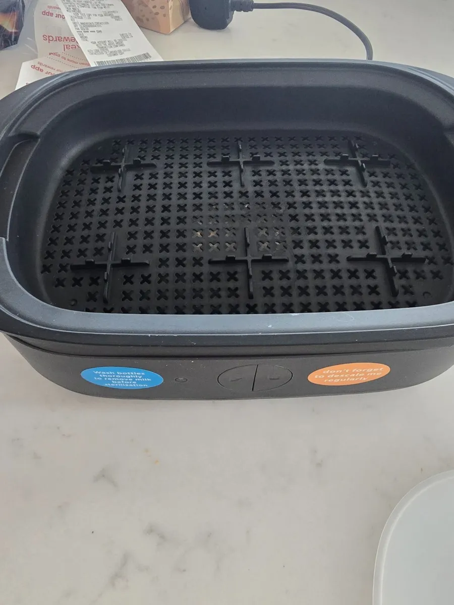 Tommee Tippee bottle sterliser - Image 3