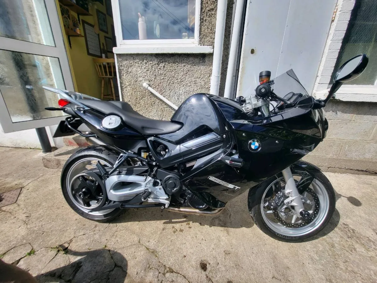 Bmw f800st - Image 1