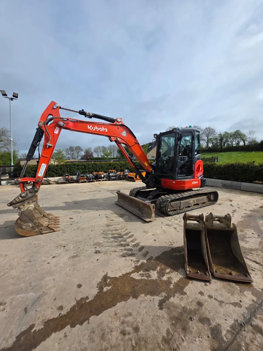 2018 KUBOTA U55-4 - Image 1