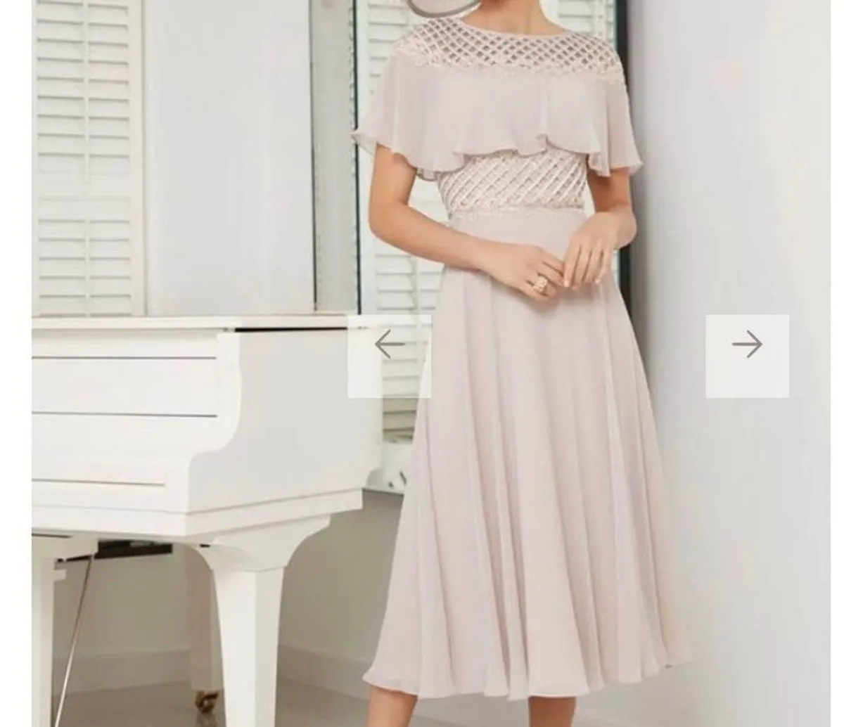 womenswear - Image 1