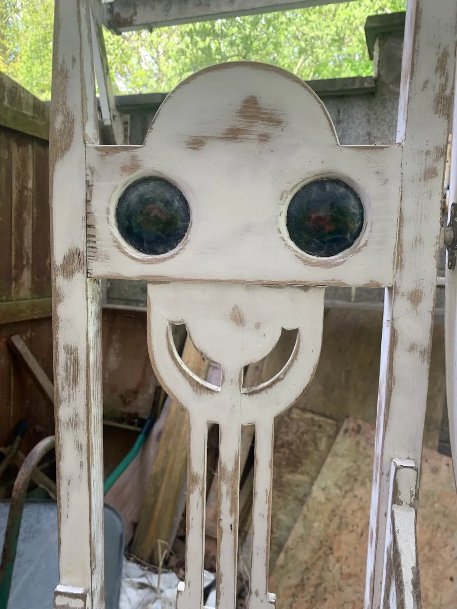 Vintage dresser - Image 2