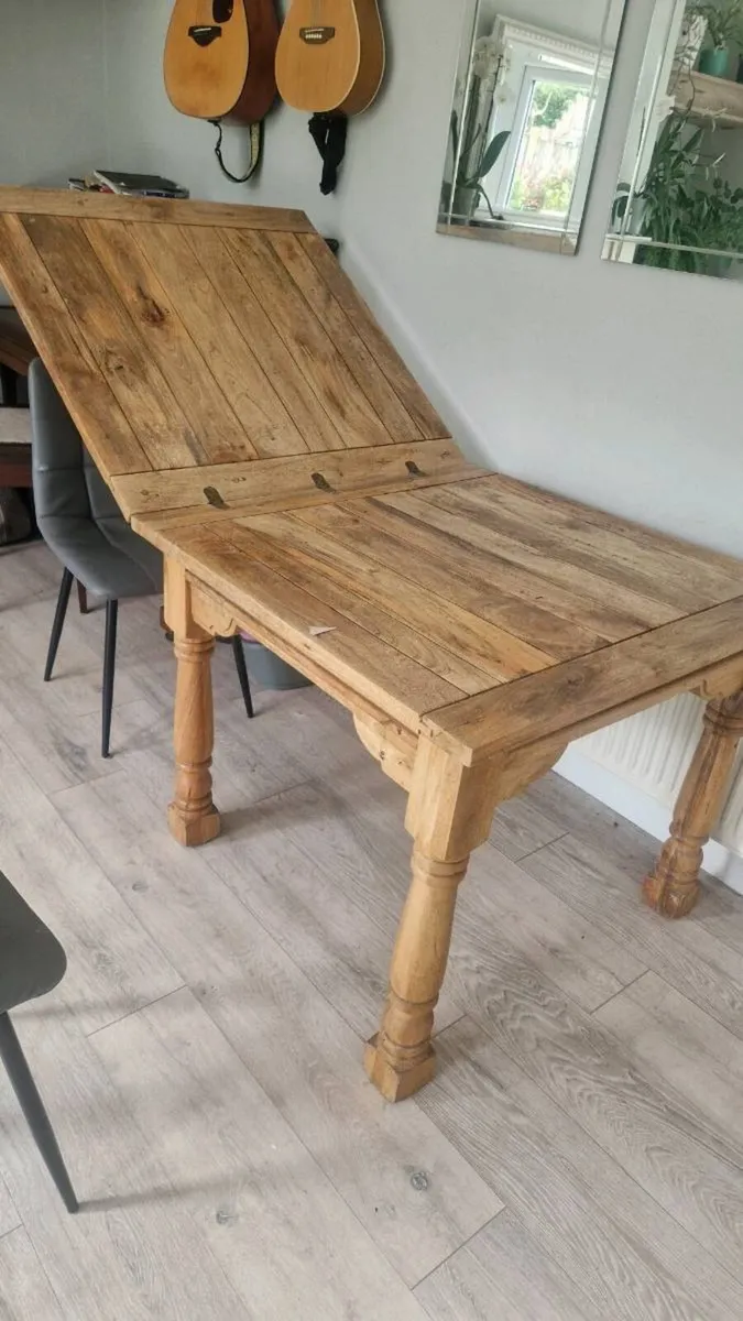 Quality wooden table - Image 2