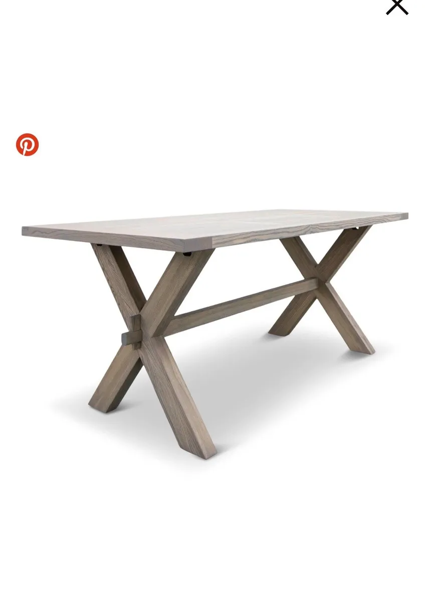 Table, bench and Chairs - Image 1