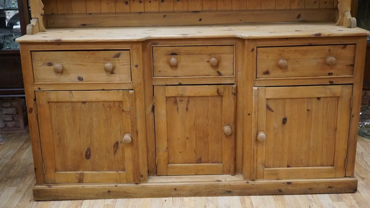 Large Vintage Pine Welsh Dresser - Image 4