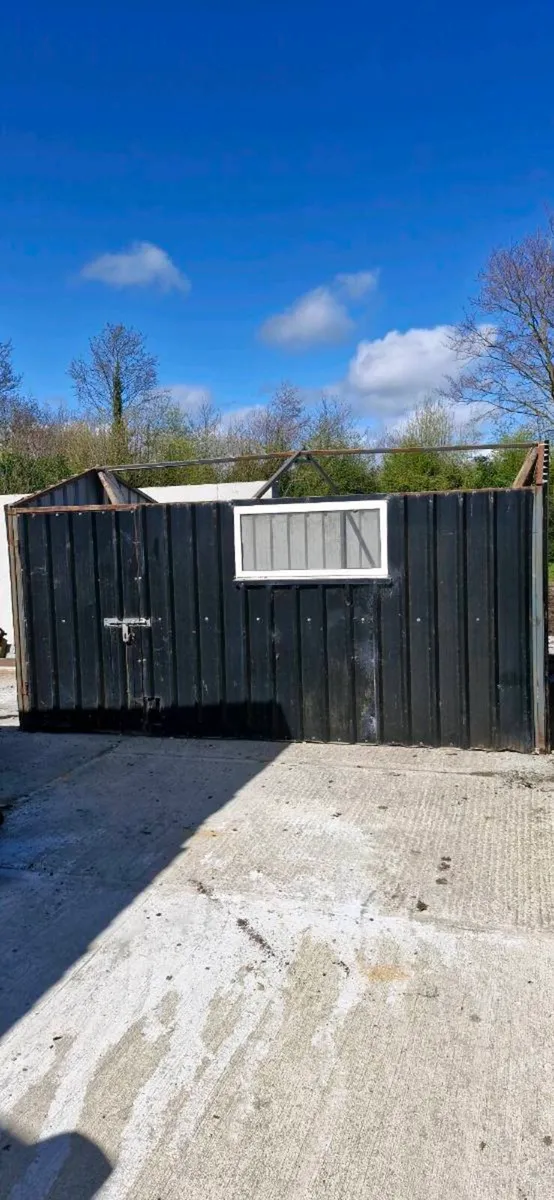 Garden shed - Image 1