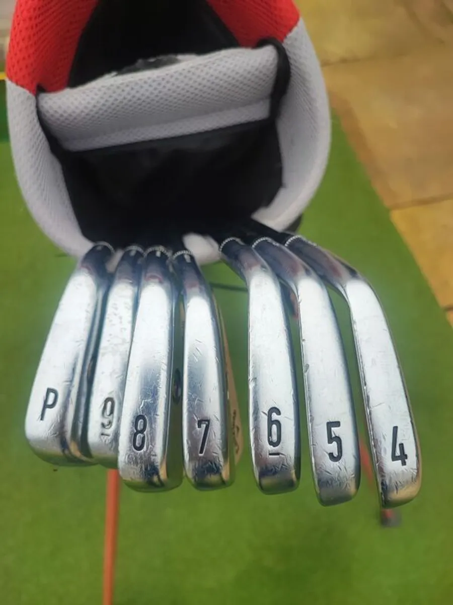 Callaway Apex MB 21 Irons 4-PW - Image 1