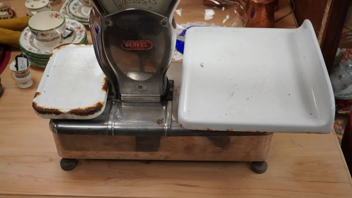 Vintage Berkel Counter Shop Scales Working - Image 3