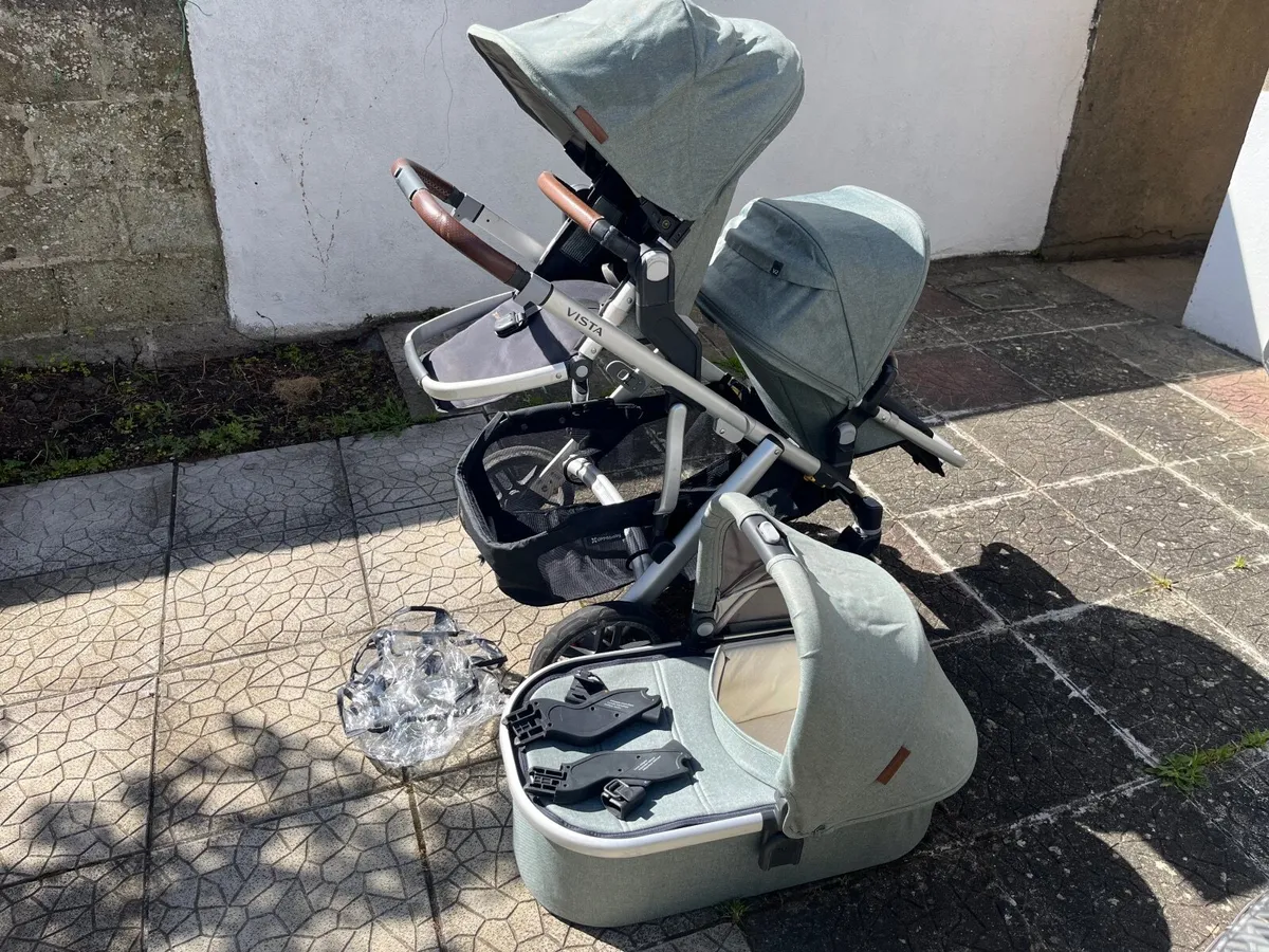 Uppababy Vista V2 Travel System incl. Rumble Seat - Image 1