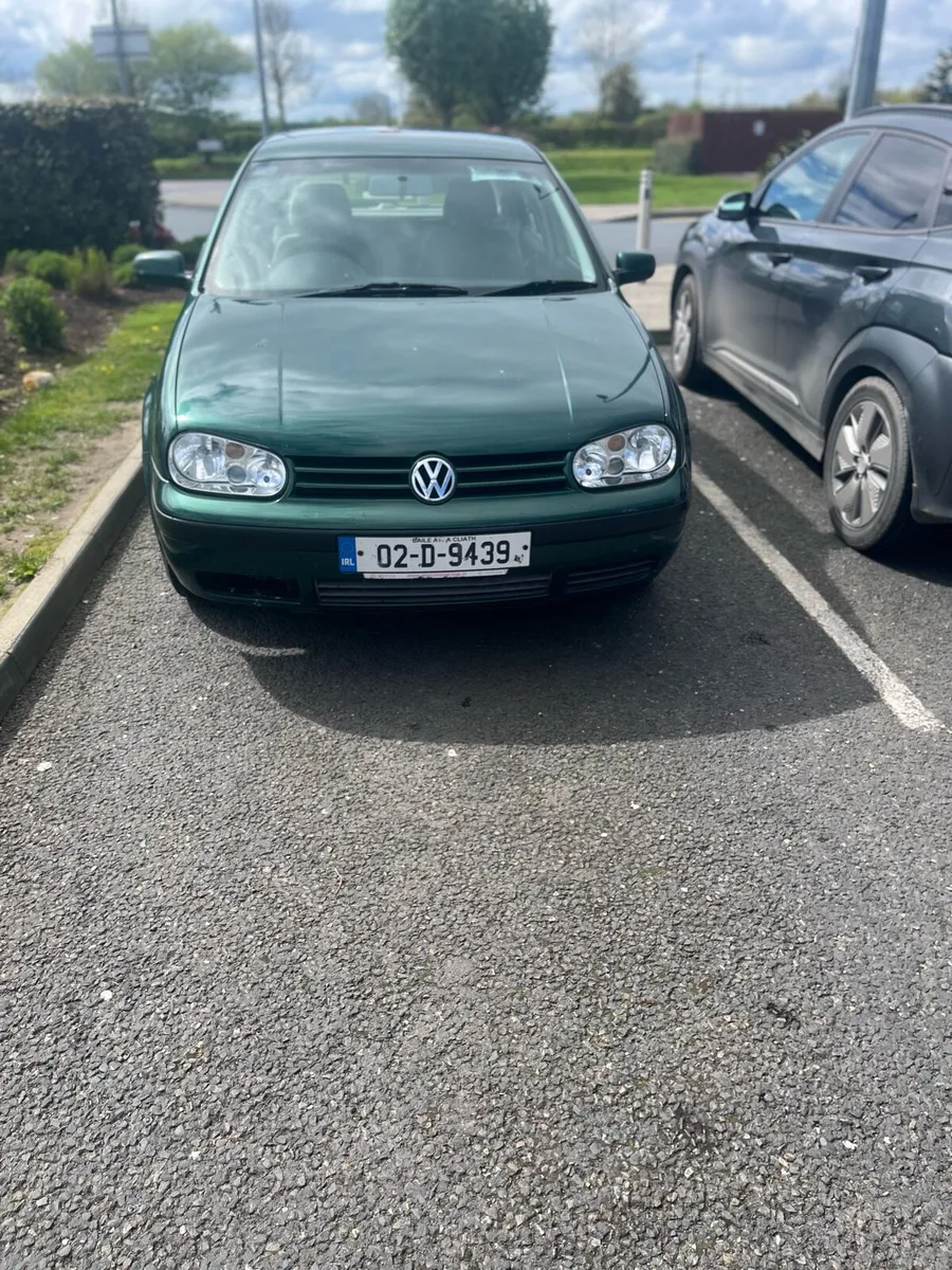 1.6 VW Automatic Golf - Image 1