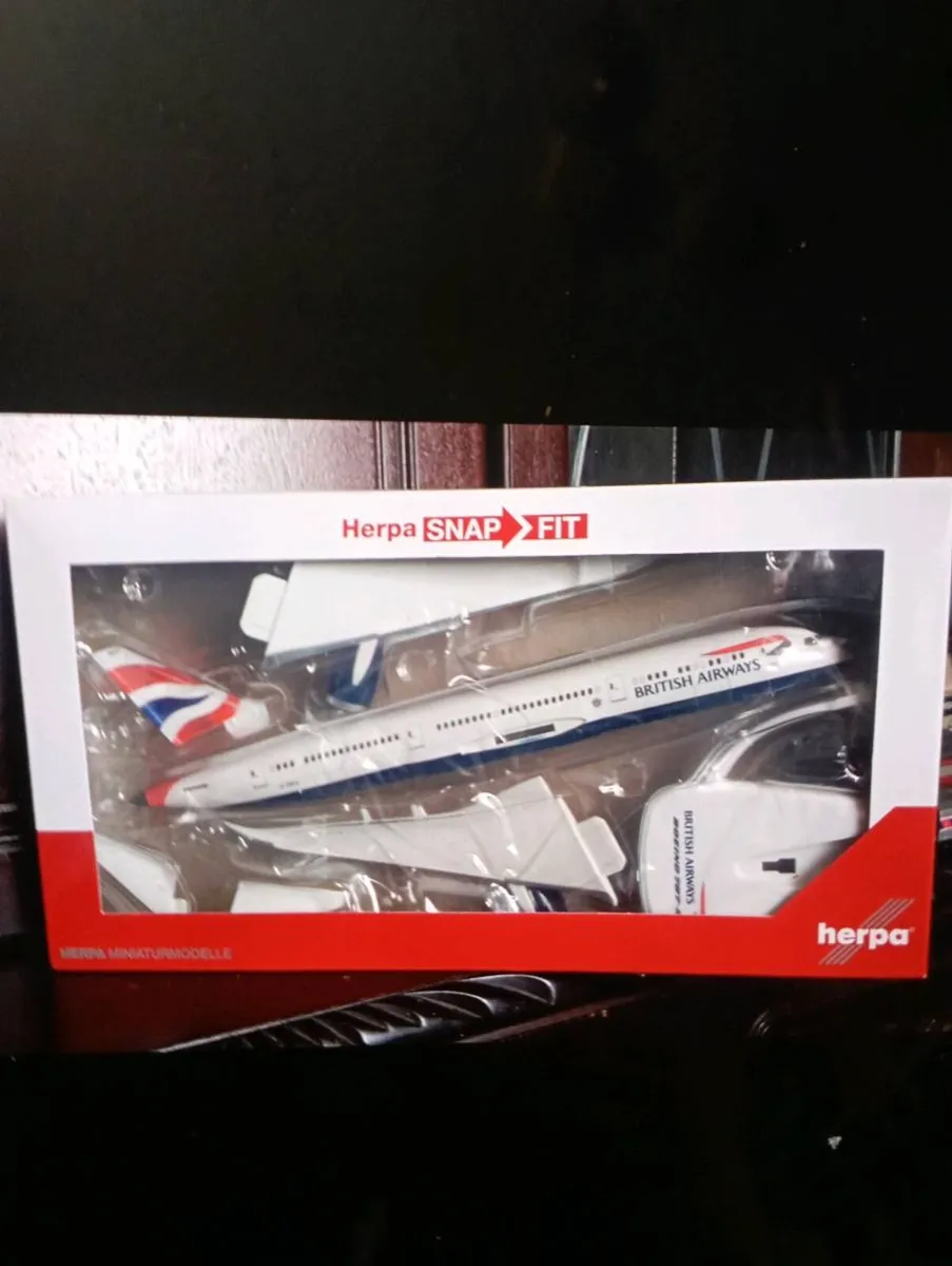 HERPA SNAP & FIT PVC PLAINS. - Image 2