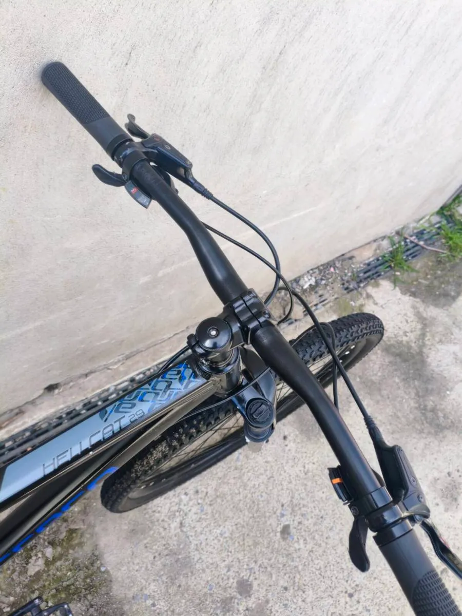 Carrera Hellcat Mountain Bike - Image 4