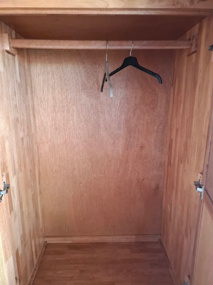 Wardrobe - Image 2