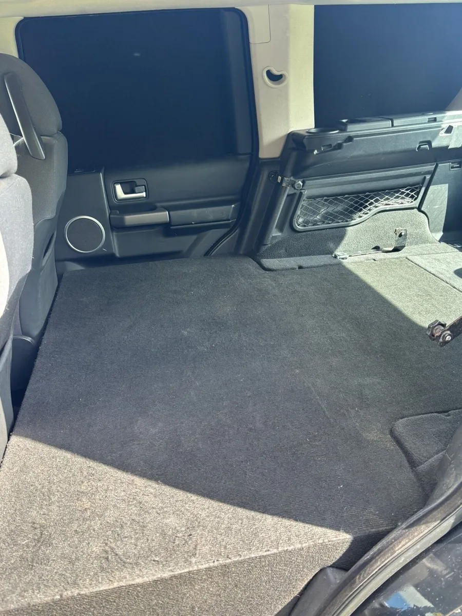 Land Rover Discovery 3 TD V6 2006 Cvrt 17/7/26 - Image 4