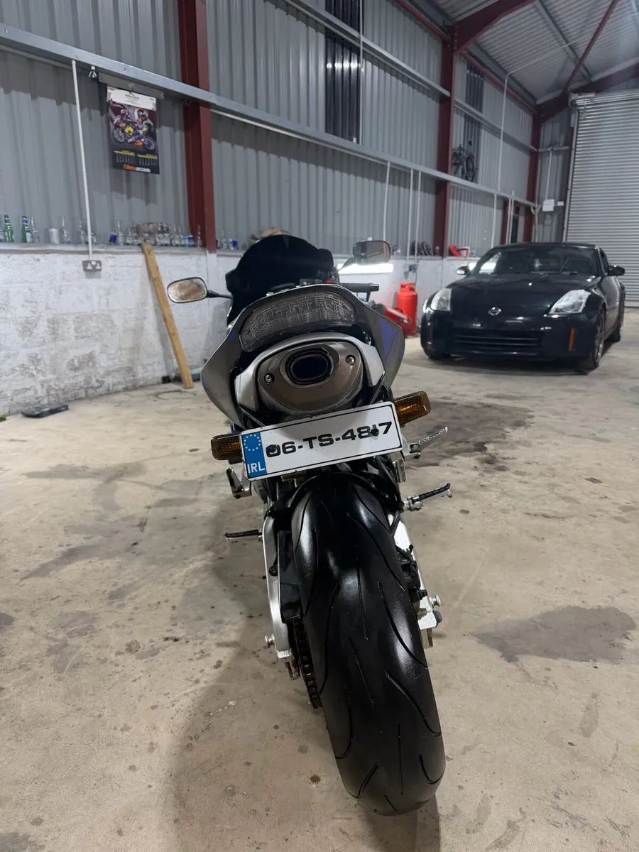 Honda CBR600RR - Image 4