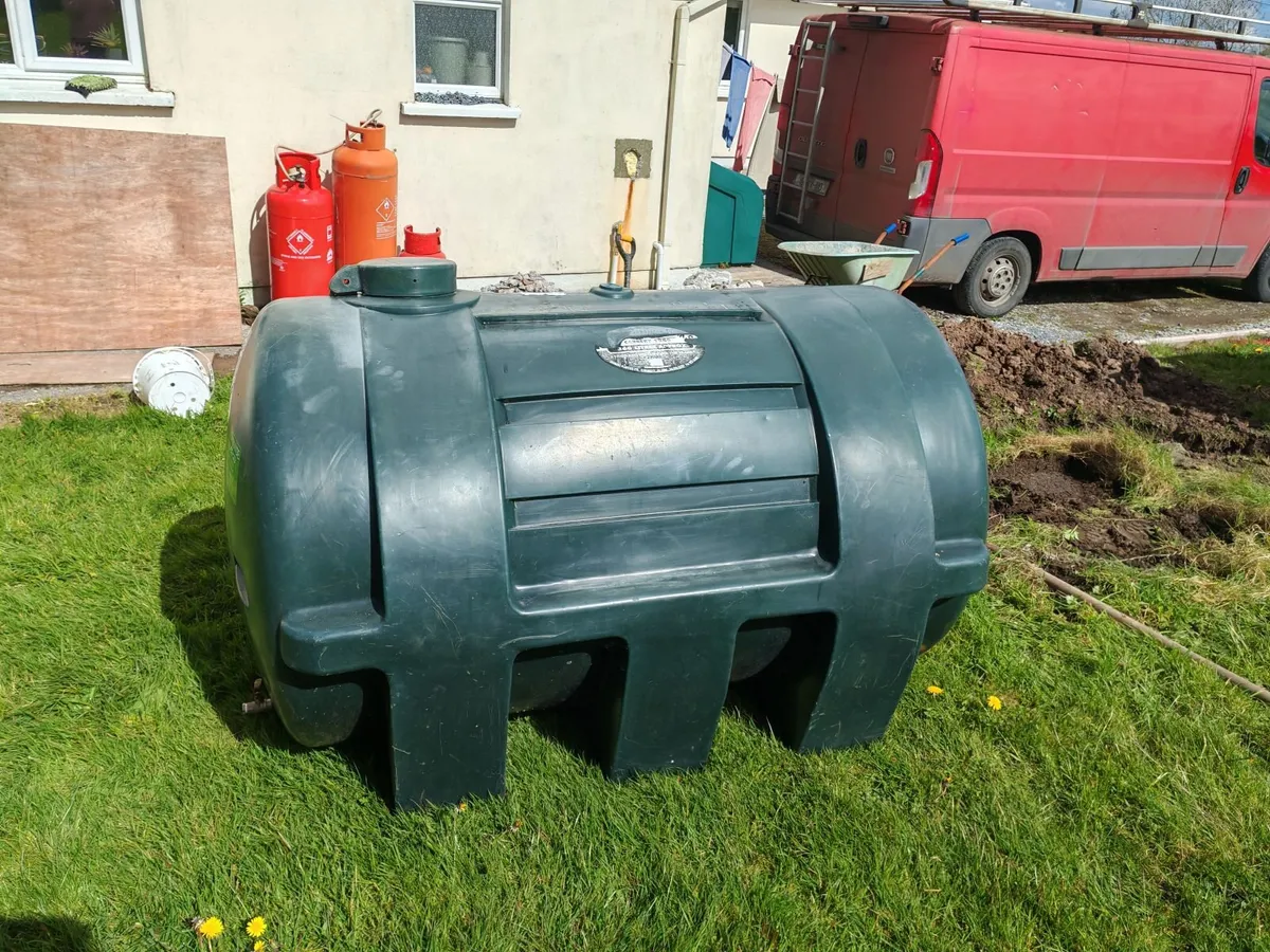 Kerosene 1000 Litre Oil Tank - Image 1