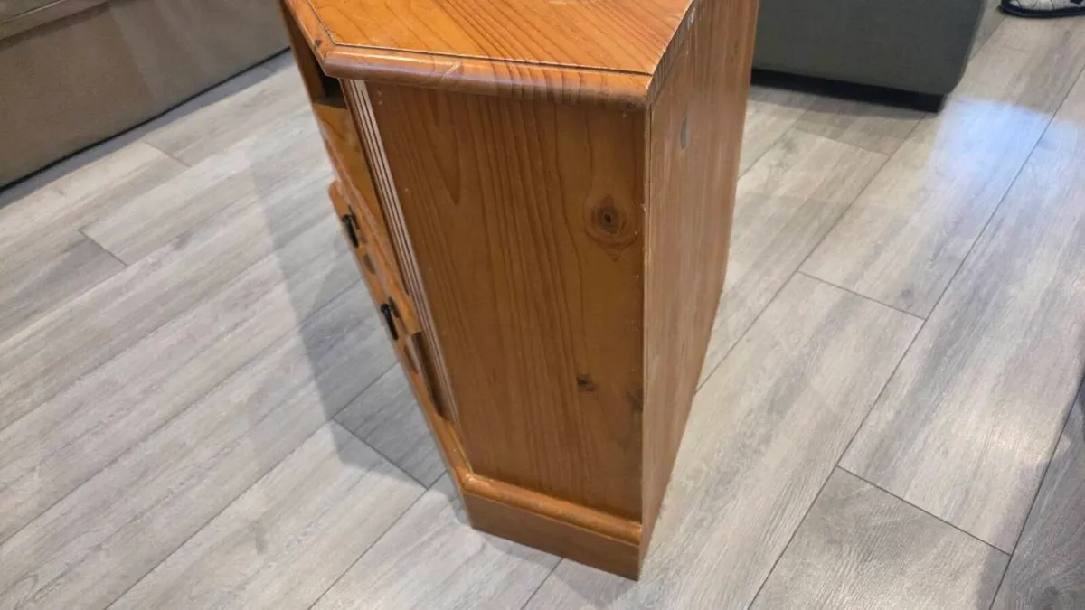 TV Corner Stand - Image 2