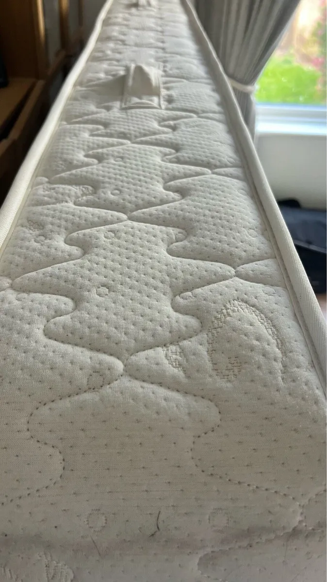 Beautiful black small Double bed 3/4 size - Image 2