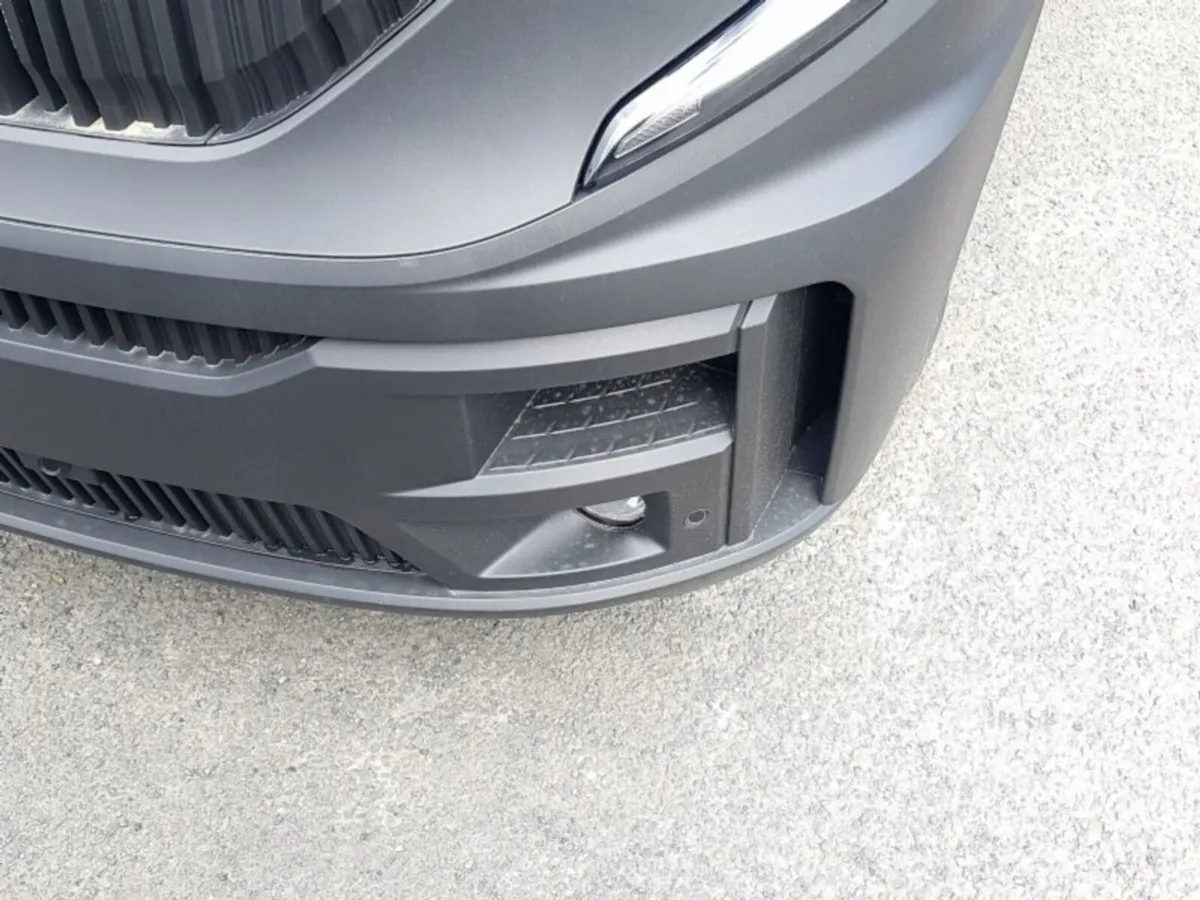 Renault Master BLUE GREY MM - Image 2