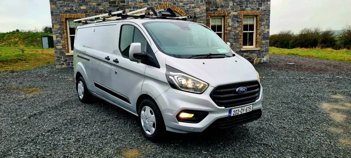 2020 Ford transit custom 340 limited - Image 2