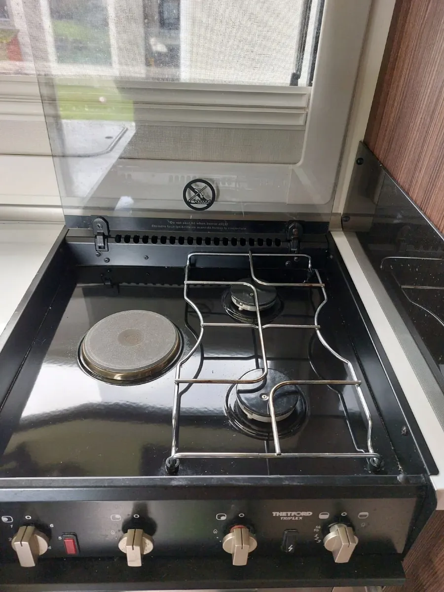 2016 Benimar Mileo 264. 4 berth, RHD. - Image 4