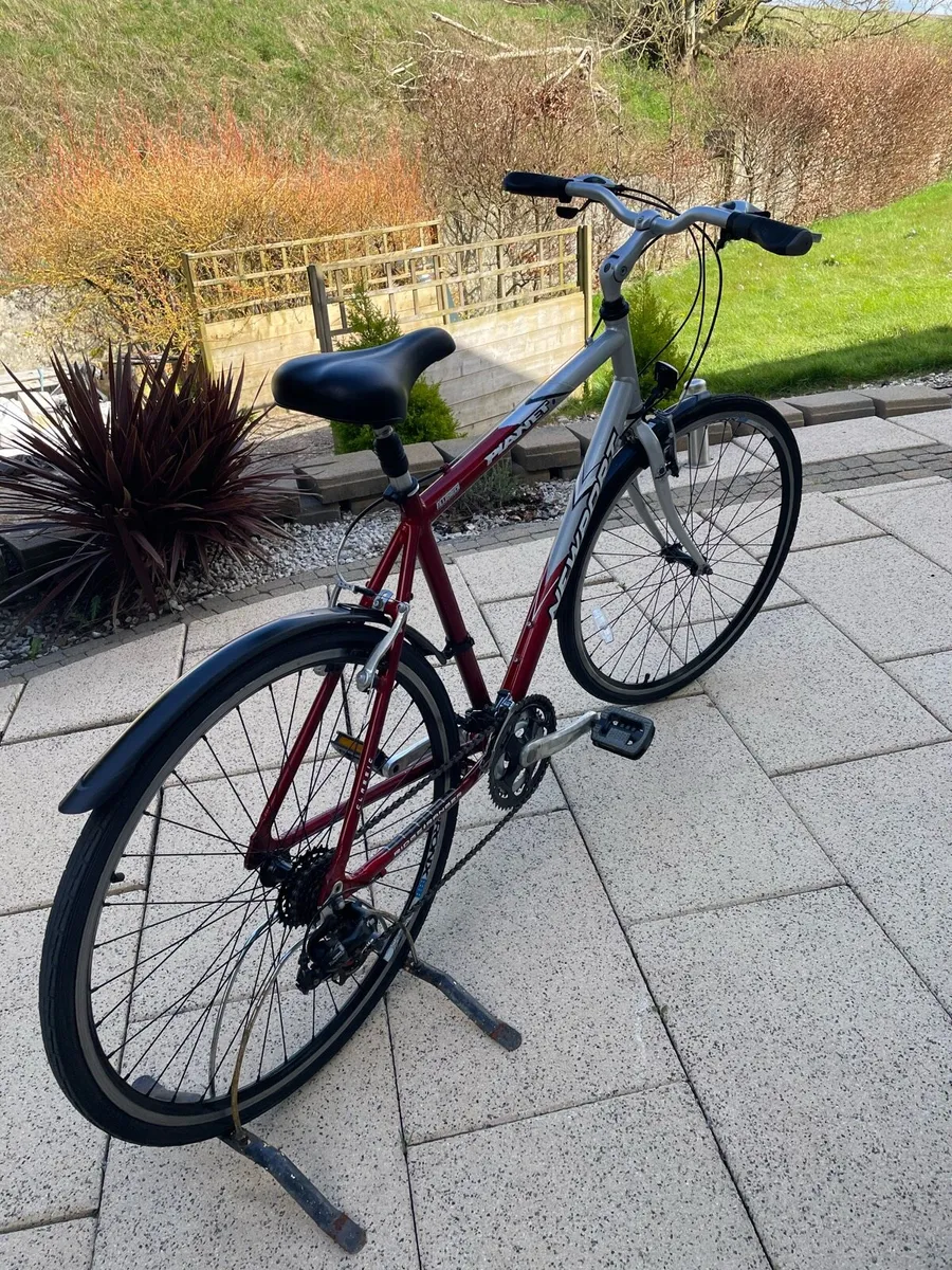 Planet Newport hybrid bike - Image 3