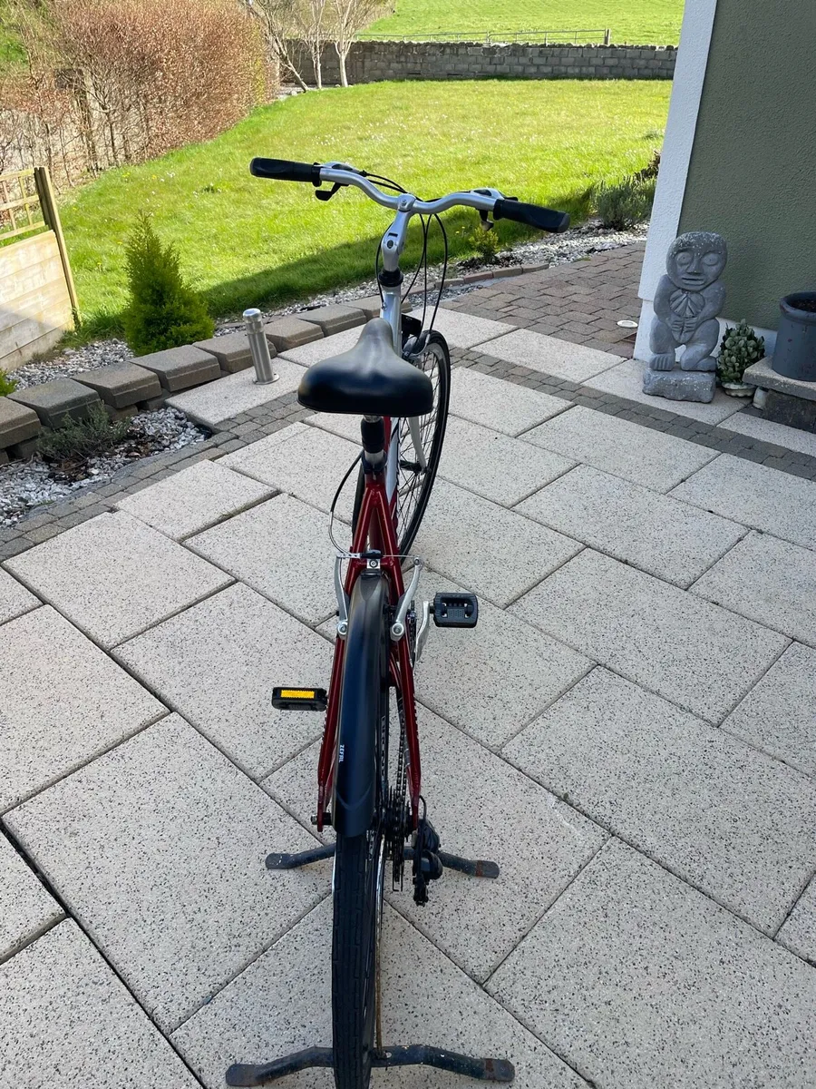 Planet Newport hybrid bike - Image 4