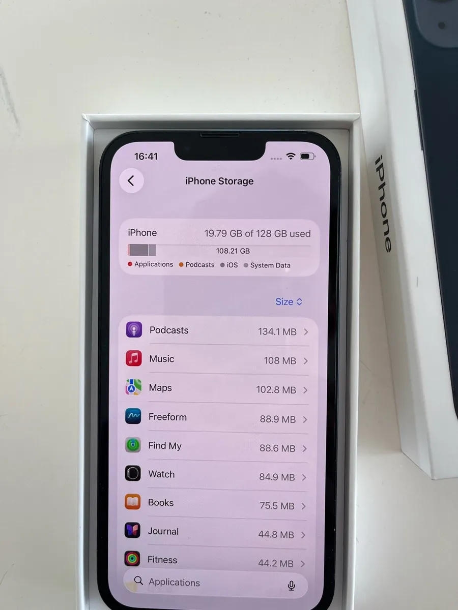 iPhone 13 unlocked 128 GB storage 300€ ONO - Image 3