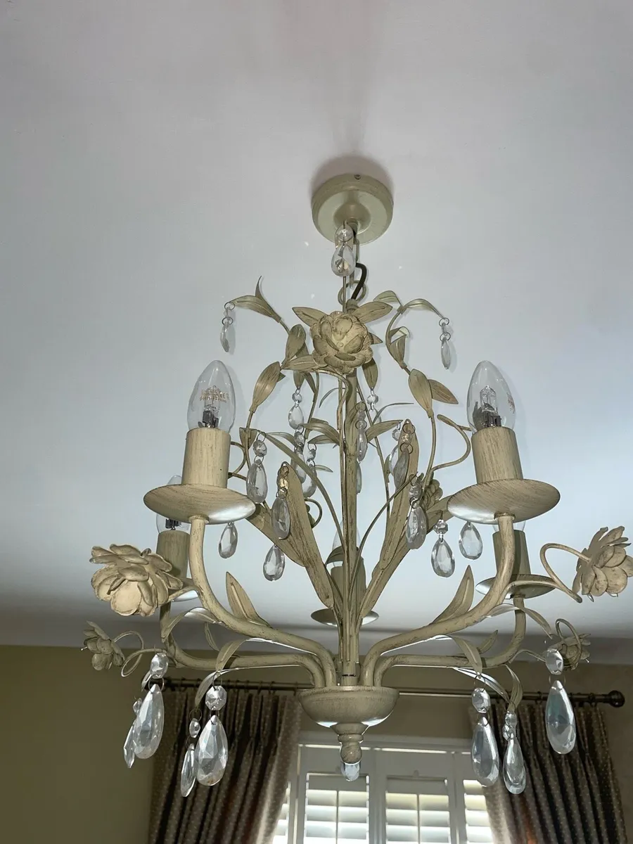 Laura Ashley Lamp chandelier - Image 1
